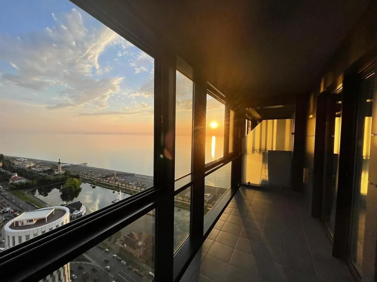 Apartment Batumi Alliance Palace Elegance Angisa