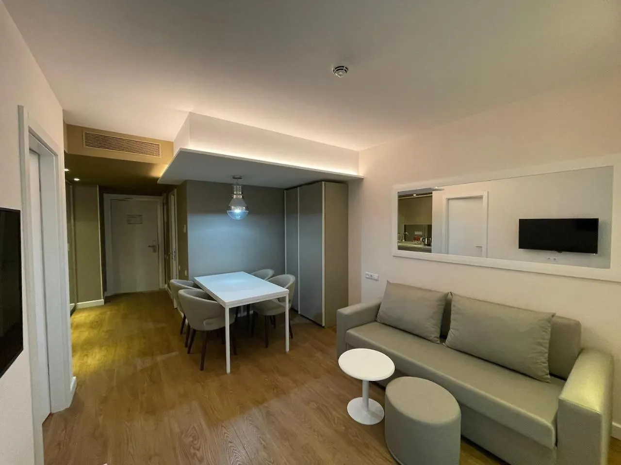 Apartment Batumi Alliance Palace Elegance Angisa